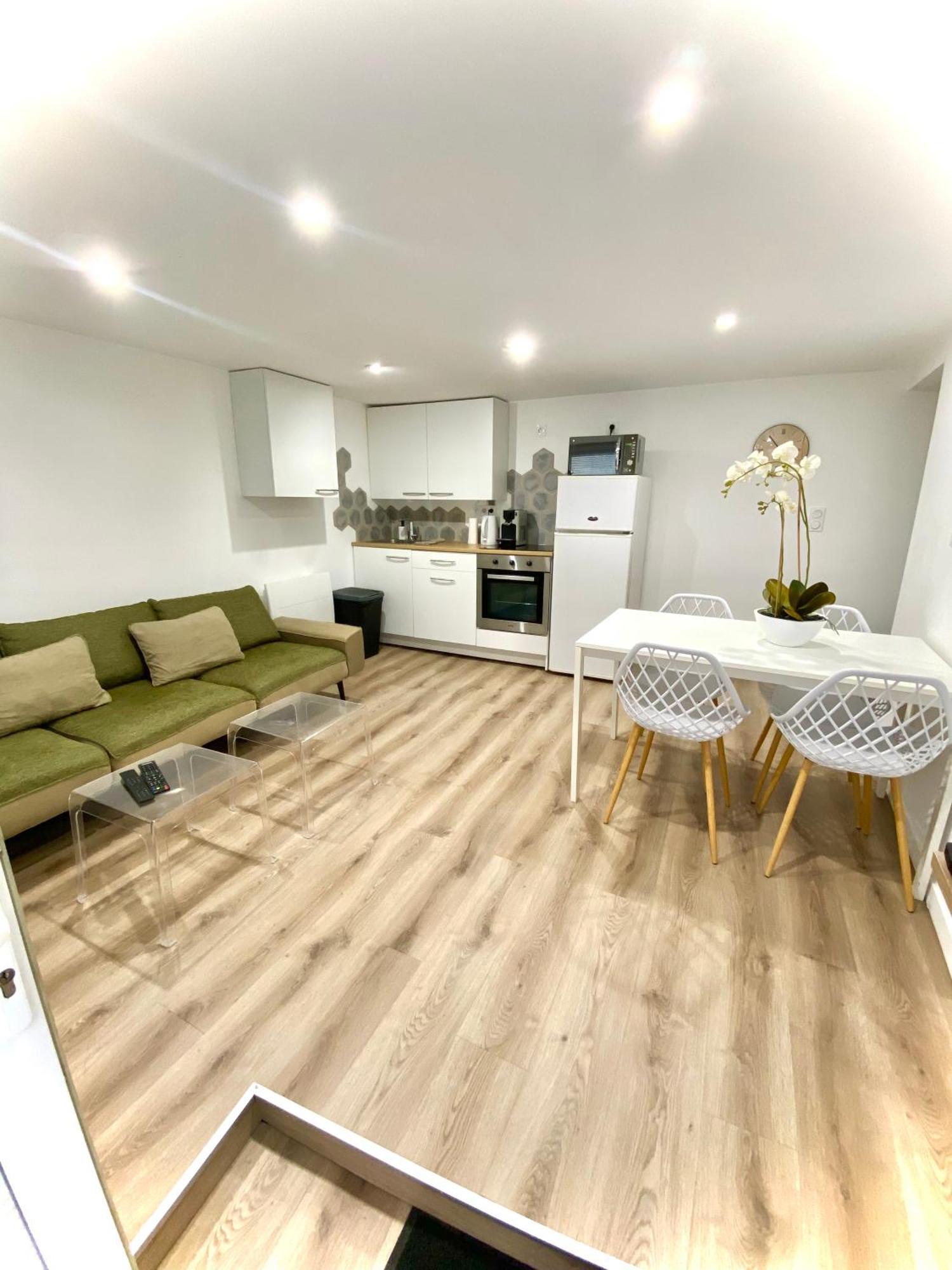 Appartamento Relax & Cosy Saint Just Saint Rambert Esterno foto